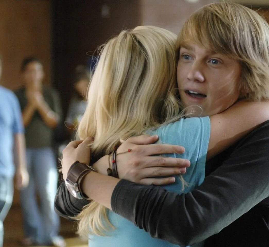 Спасатели во времени фильм 2008. Люк путешествие во времени. Спасенные фильм 2008. Покорители времени фильм. Спасатель фильм 2008.