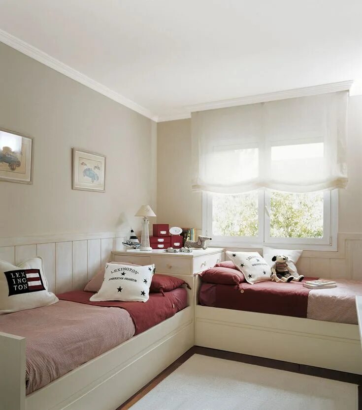 Yellow is bright and is giving the fresh touch Boy bedroom design, Small kids ro