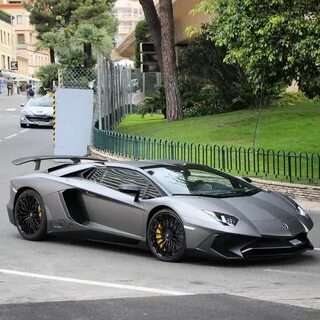 Lamborghini sv