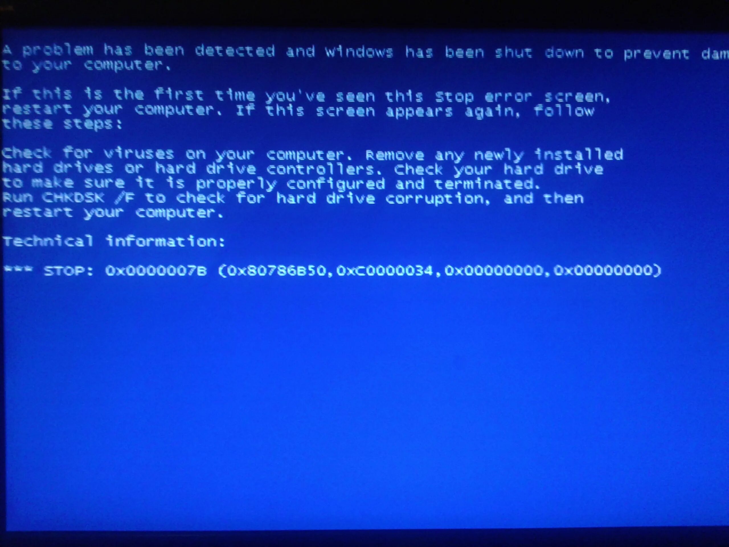 Компьютер синий экран ошибка. Синий экран смерти windows 7 hdd. при установке вин 7 выходит синий экран. синий экран смерти виндовс 10 жесткий диск. крашнулась винда.
