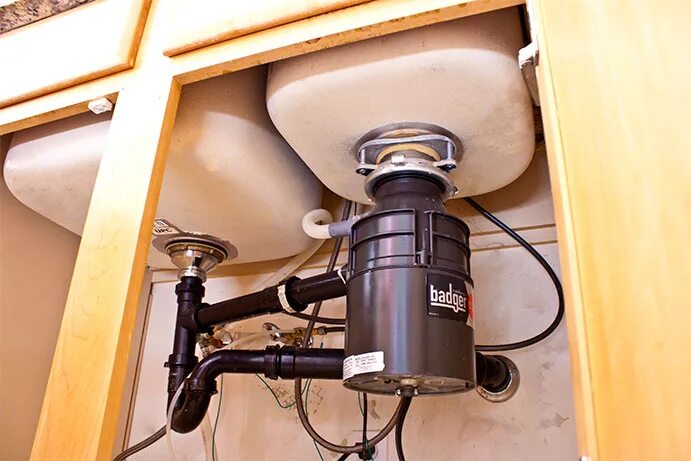 Измельчитель отходов для раковины bone crusher. Установка измельчителя. Диспоузер crusher bone 610-as измельчитель. In sink erator evolution 200. Установка измельчителя.