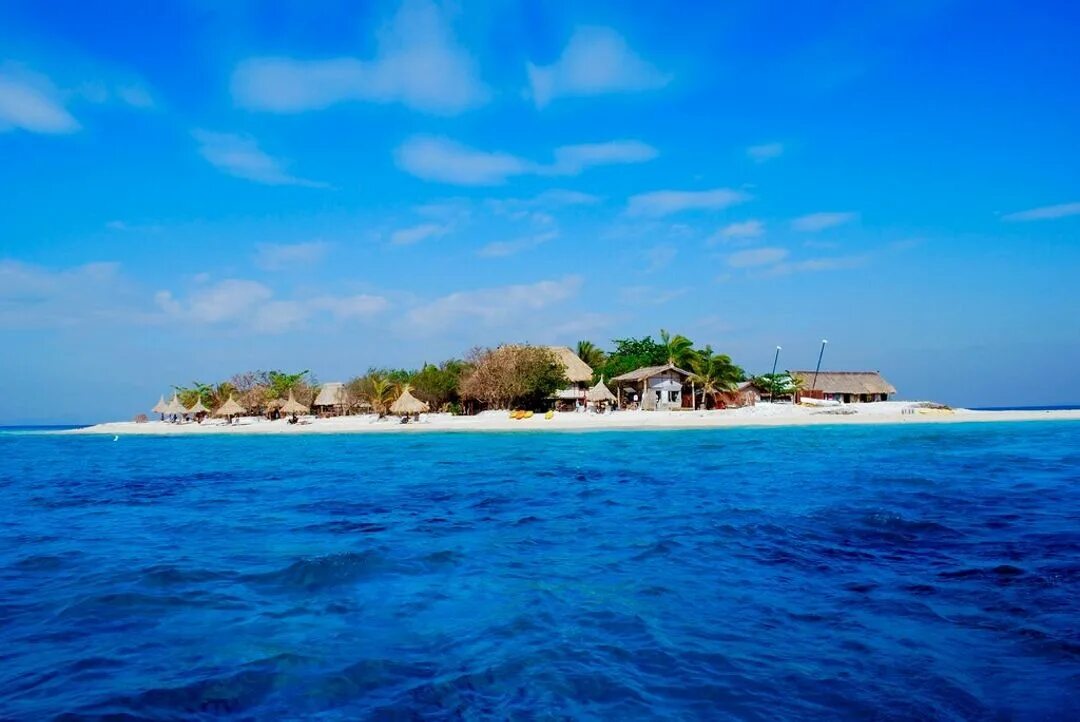 Остров Фиджи. Фиджи домики. South Sea Islanders