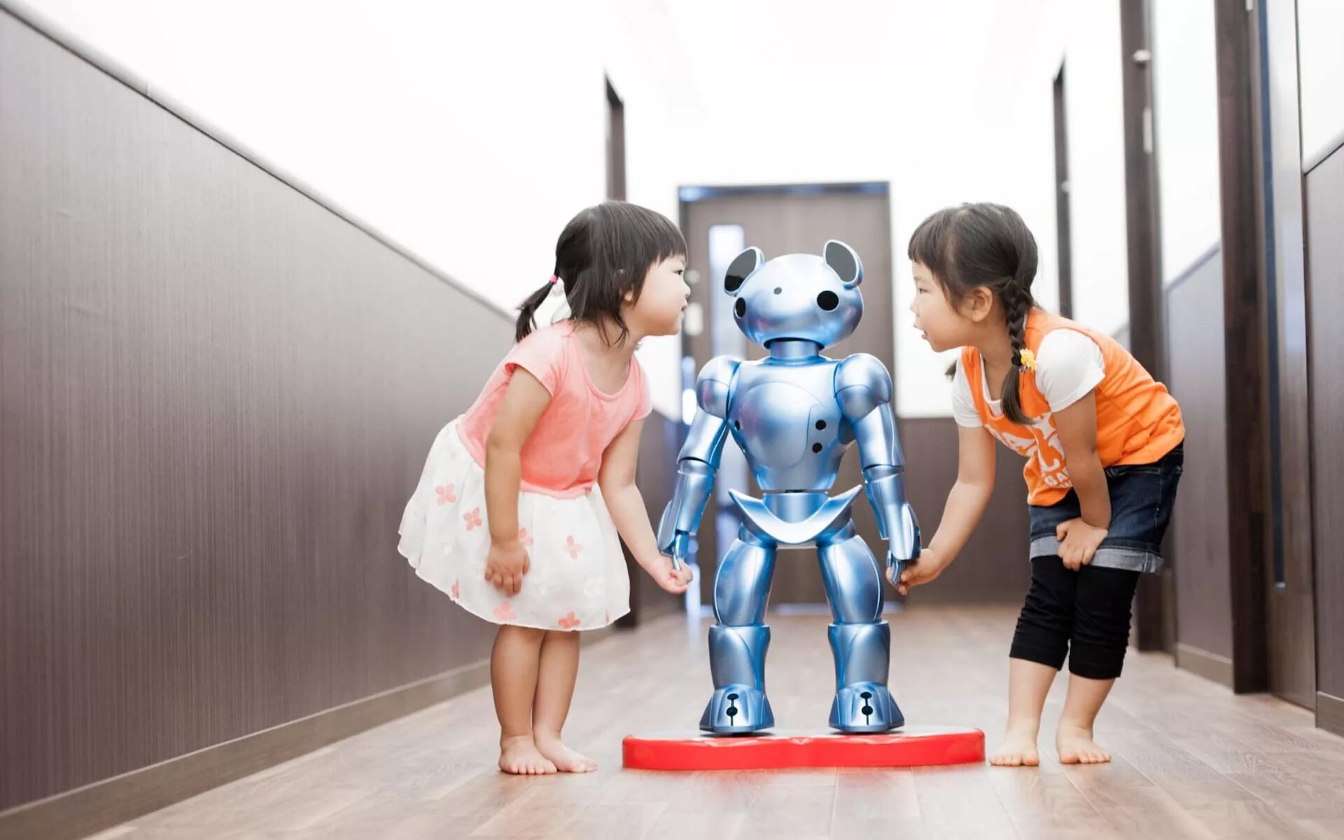 Роботы для детей. Японские игрушки роботы. Робототехника Японии. Робот детский японский. Включи зарядку роботов