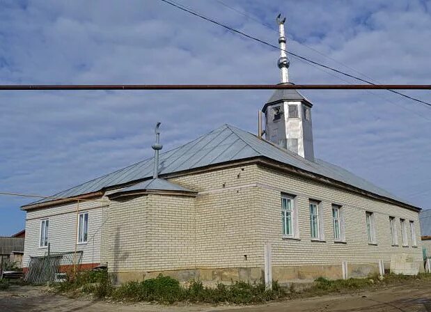 Село верхняя елюзань пензенская область. Село средняя елюзань мечети. Соборная мечеть средняя елюзань. Соборная мечеть средняя елюзань. Село средняя елюзань мечети.