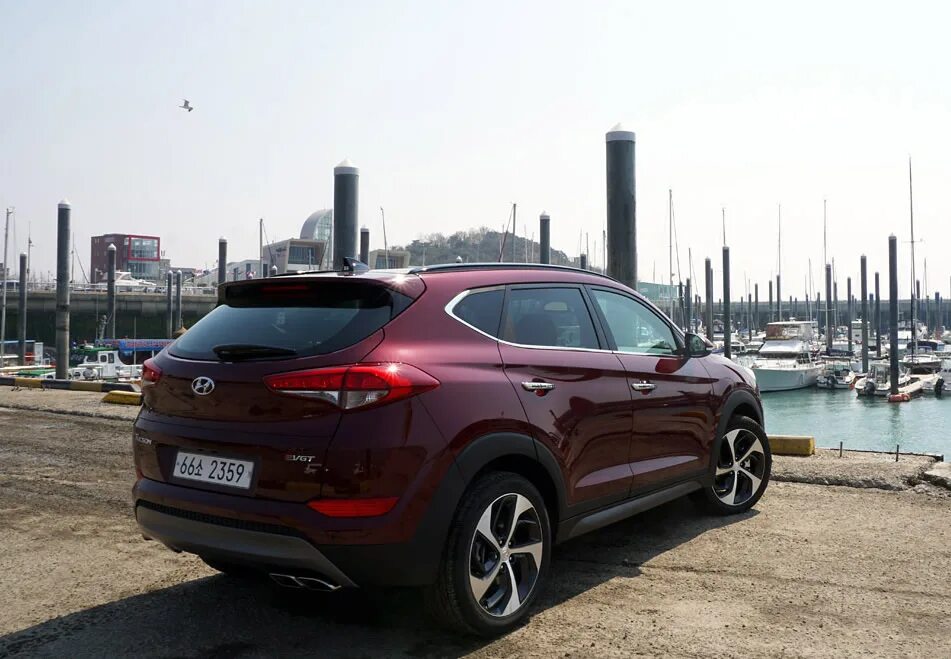 Ruby wine. Хендай туссан 2016. Hyundai tucson 2022 png. Хендай туссан 2016 красный. Hyundai tucson бордовый.