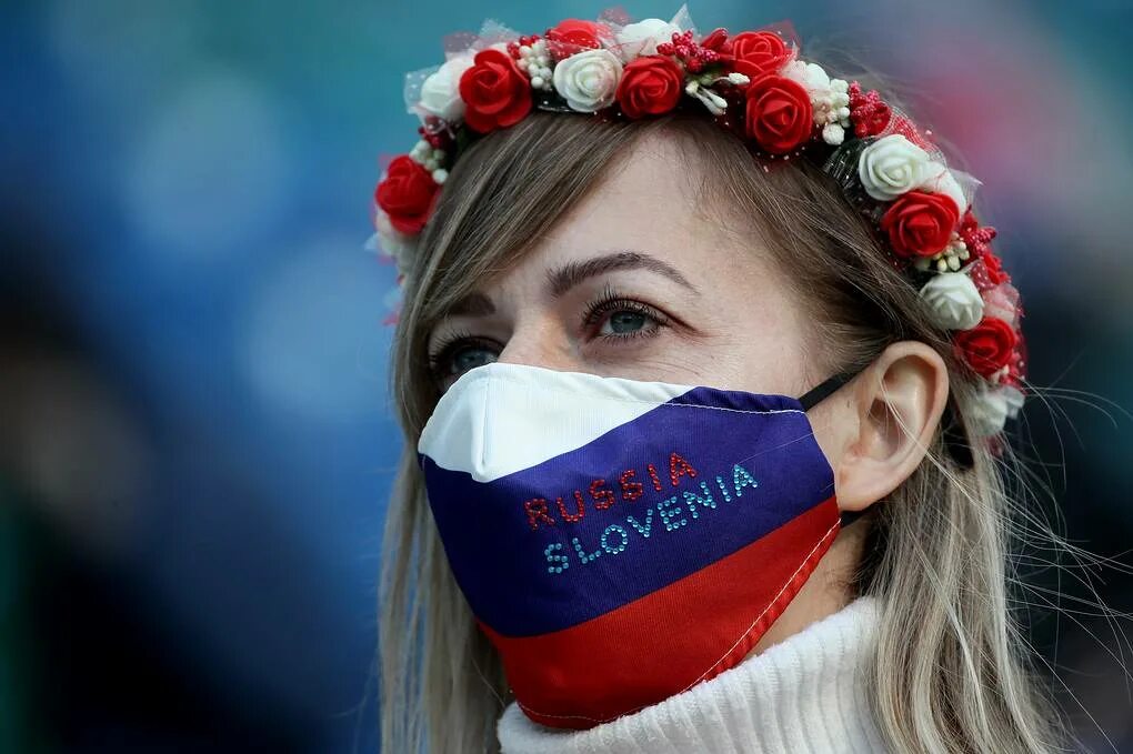 Жители словении. Словения национальный костюм. Население словении на 2024 год. Население словакии. Население словении.