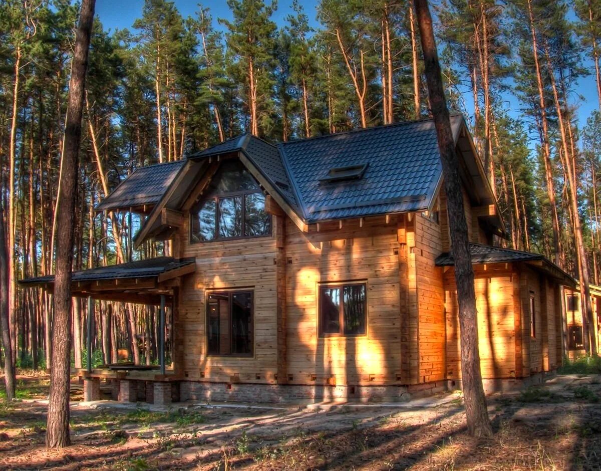 Недалеко от загородного дома