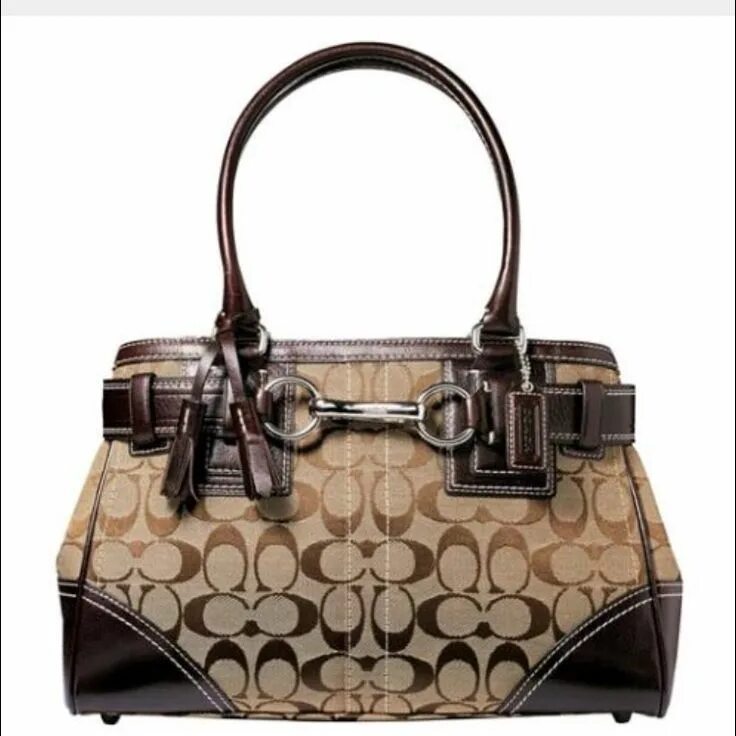 Интернет сумки бренд. Сумка coach tote. сумка-тоут женская coach. coach new york сумка женская. coach сумки 2025.