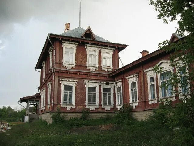 Красный уралец село. Красный уралец село. Красный уралец курганская область. Красный уралец курганская область. Дом шмурло красный уралец.