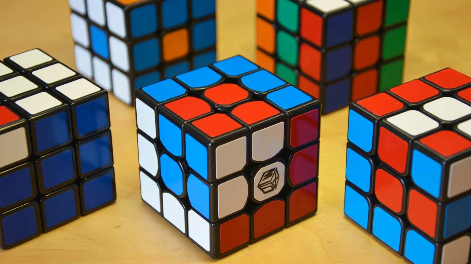Включи кубики есть. Rubik Cube 1x1. Rubik's Cube 1x2x2. Кубик Рубика обои. Кубик Рубика смешной.