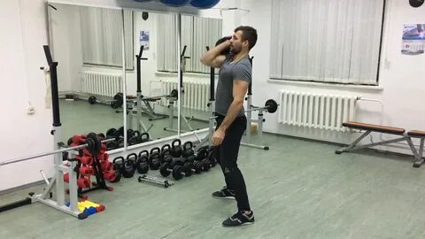 Упражнение с гирей видео