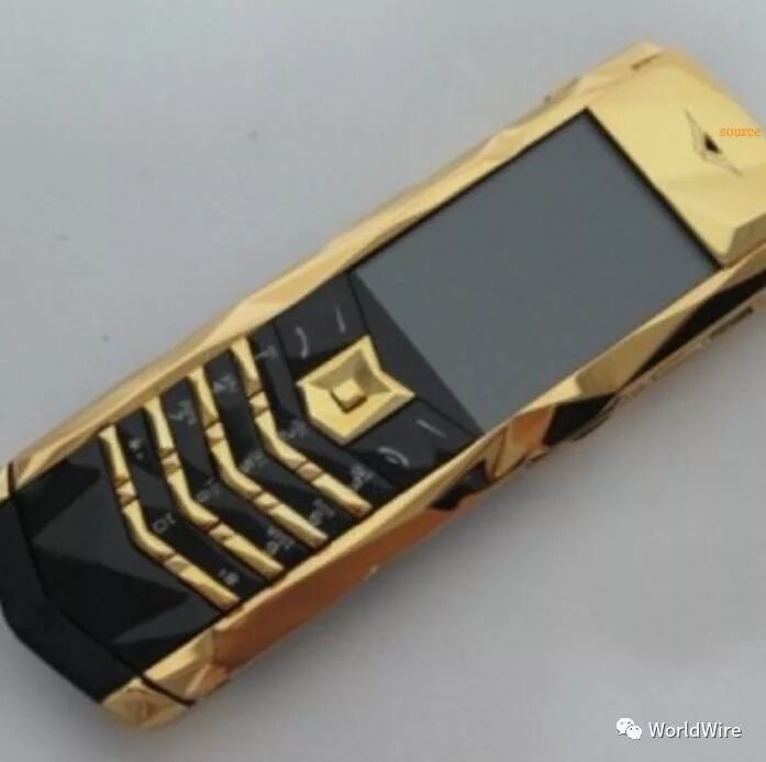 Телефон за 280 рублей. Vertu Signature Diamond. Vertu Signature Diamond p1966s2. Vertu Signature RM-266v. Смартфон верту за 200 к.