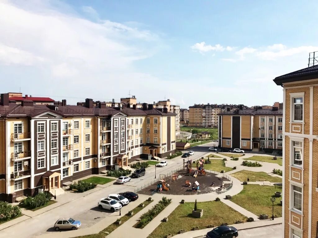 батуринская 161. вертолетное поле ростов-на-дону квартиры. район вертолетное поле ростов на дону. жк три сквера батуринская ростов. володарского 2.