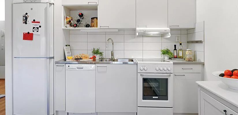 Белый холодильник в интерьере Image result for black lower white upper kitchen cabinets modern Kitchen cabinet
