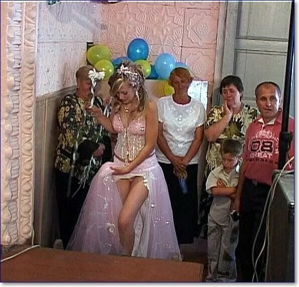 Свадьба застолье. Стикер отсоси. Пососи гостям. Пососи гостям. Пососи гостям.