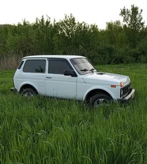 Авито нива трехдверка