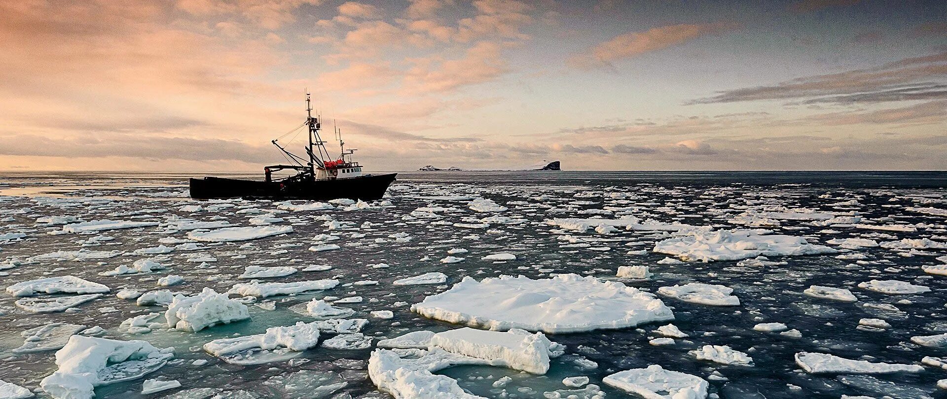 Северный ледовитый океан море лаптевых. Моря: восточно-сибирское, карское, лаптевых.. северный ледовитый океан восточно-сибирское море. карское море и северно ледовитый океан. северно ледовитый океан море лаптевых.