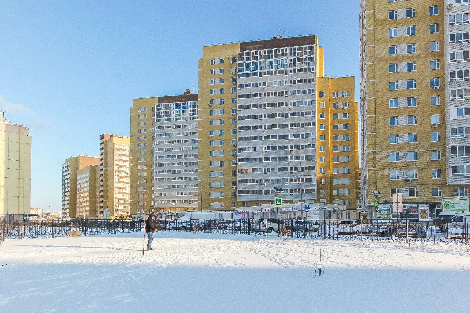 Эрвье тюмень. Эрвье 14 к 2 Тюмень. Эрвье 14 корпус 2 Тюмень. Тюмень улица ю.-р.г Эрвье. Ю Г Эрвье Тюмень 38.