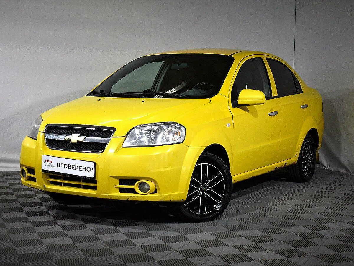 Шевроле Авео желтая 2007. Шевроле Авео т250 желтая. Chevrolet Aveo t250 желтый. Авео Шевроле 2008 желтый.