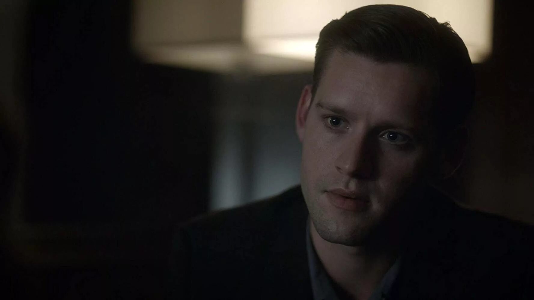 Люк клеинтенк человек в высоком замке. Joe castle. Джулиана крейн человек в высоком замке. Человек в высоком замке (2015). The man in the high castle joe blake.