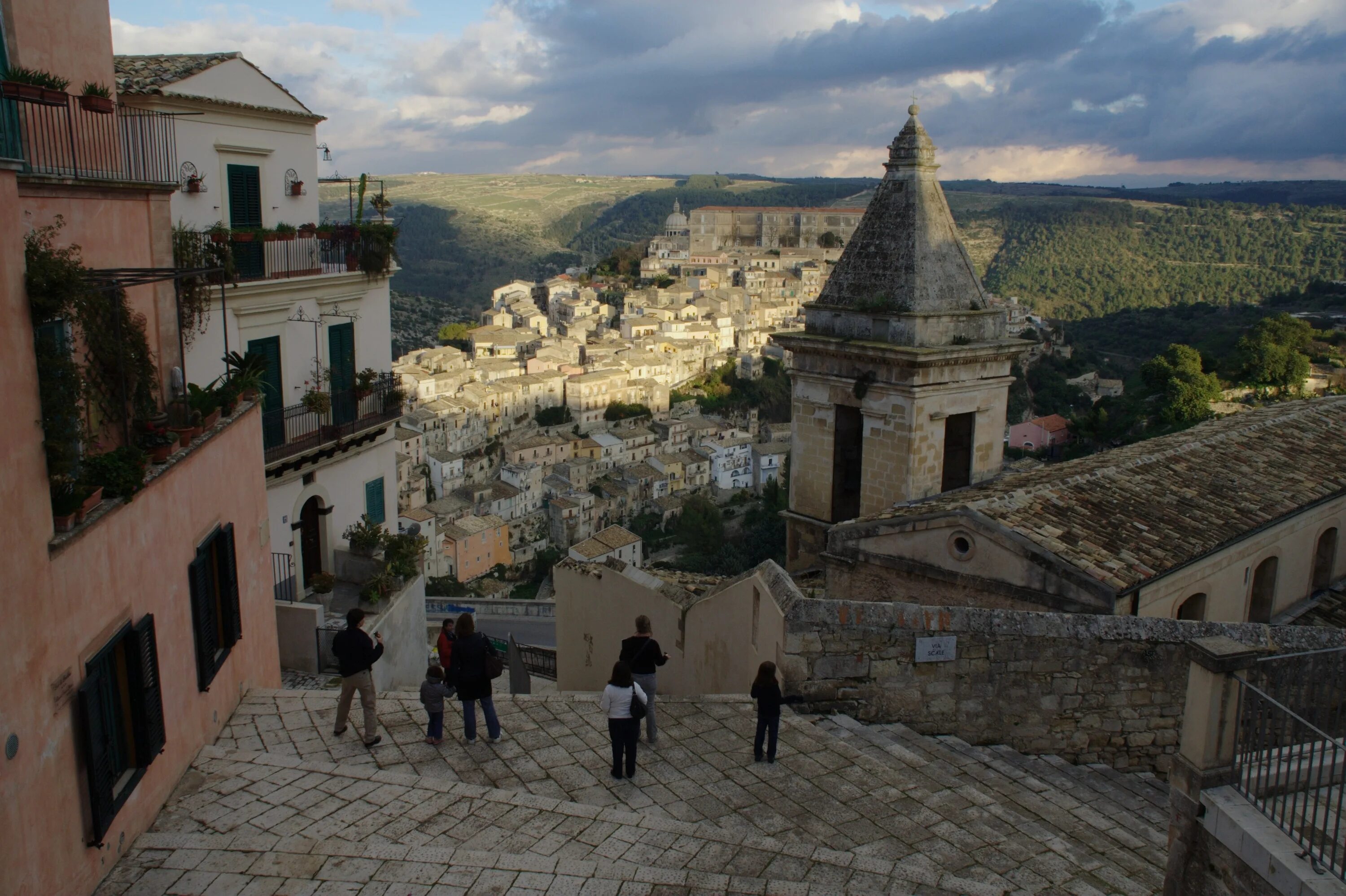 Рагуза Сицилия. Рагуза ибла (Ragusa Ibla), Сицилия, Италия. Рагуза город. Чентурипе Сицилия.