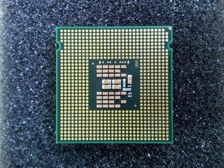 00ghz 2. Процессор intel core i7-4790. Phenom ii x4 965 cpu-z. 4 ядра 8 логических процессоров. Напряжение ядра в cpu-z.