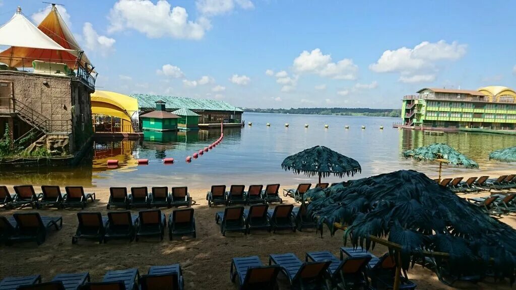 Бухта радости клязьминское водохранилище. Пляж малибу мытищи. Развлекательный комплекс малибу пироговское водохранилище. Пляж пирогово мытищи малибу. Пляжный комплекс «малибу», мытищи.