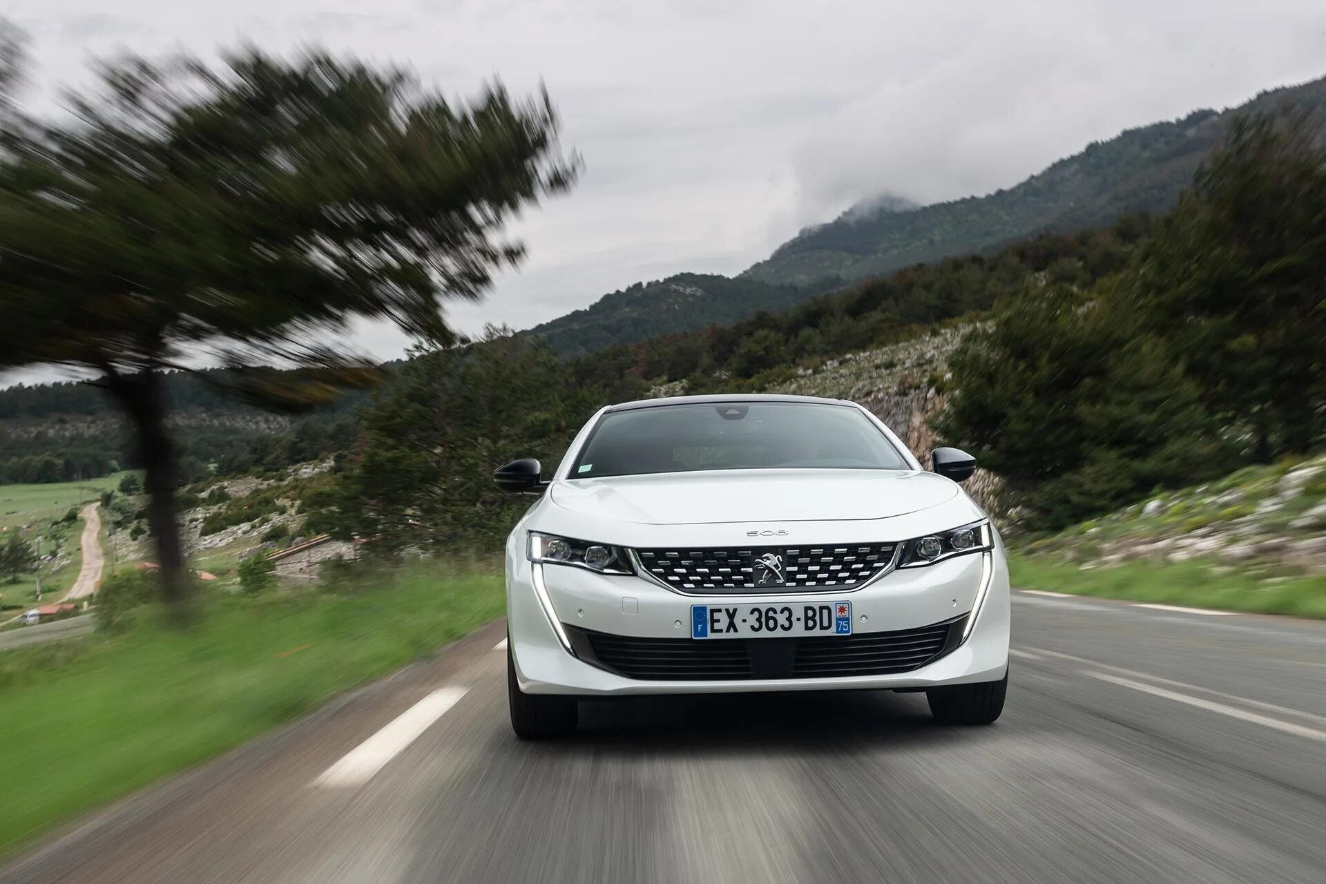 Пежо 2018 года. Peugeot 508 2018. peugeot 508 лифтбек. пежо 508 cw. peugeot 508 2025.