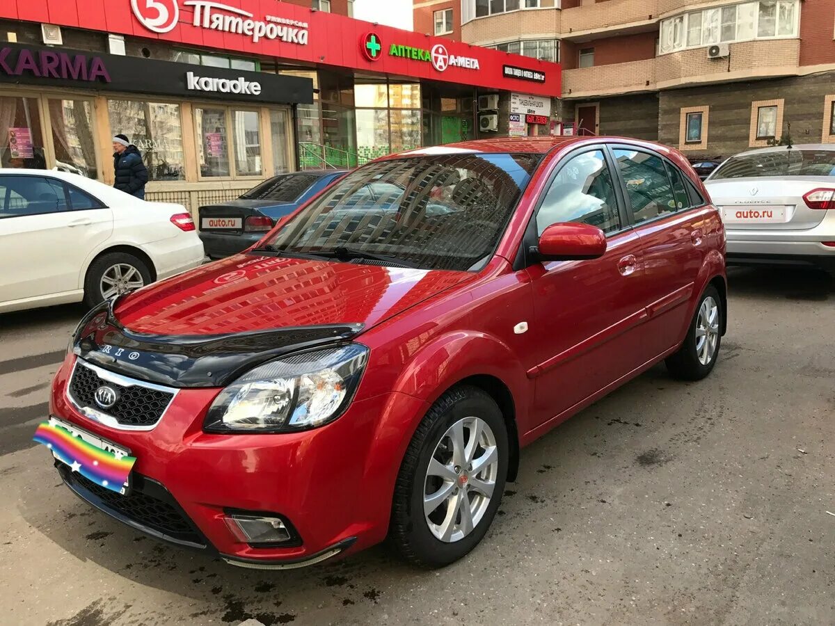 Kia Rio 2. Киа Рио 2011 хэтчбек 1.4. Киа Рио 2 хэтчбек. Киа Рио 2 2011 хэтчбек.