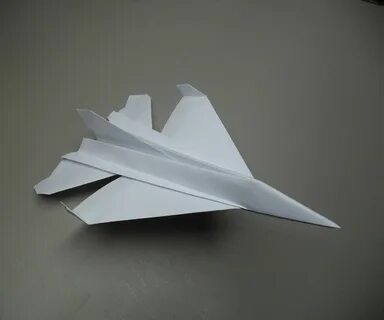 Истребитель из бумаги
