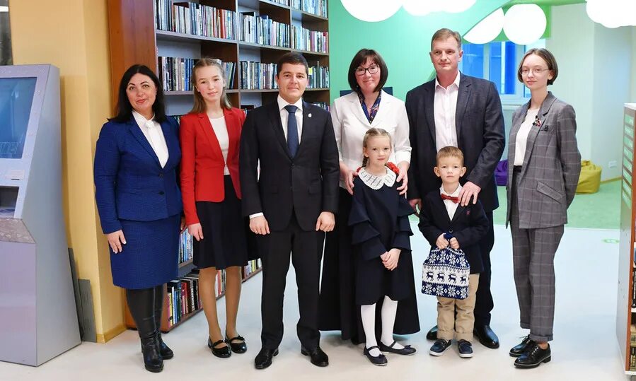 Многодетные семьи в россии. Многодетным семьям янао. Семья ямала. Многодетные семьи в новокосино. Многодетные семьи ямала.