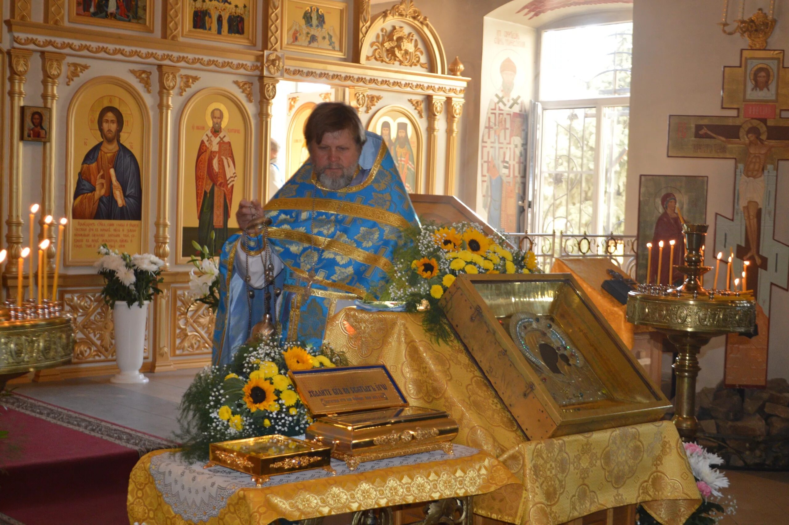 Храм умиление анапа. Протоиерей пимен вышенского монастыря рязань. Церковь иконы умиление анапа. Храм умиления анапа о. Храм умиления анапа о.