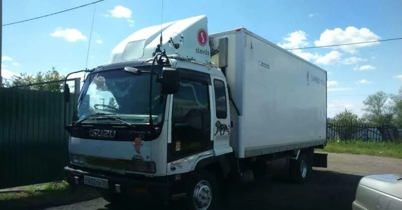 Исудзу рефрижератор. Хёндай hd78 рефрижератор. Фургон рефрижератор isuzu elf 5,5. Hino 500 рефрижератор 2022. Хендай 78 рефрижератор.