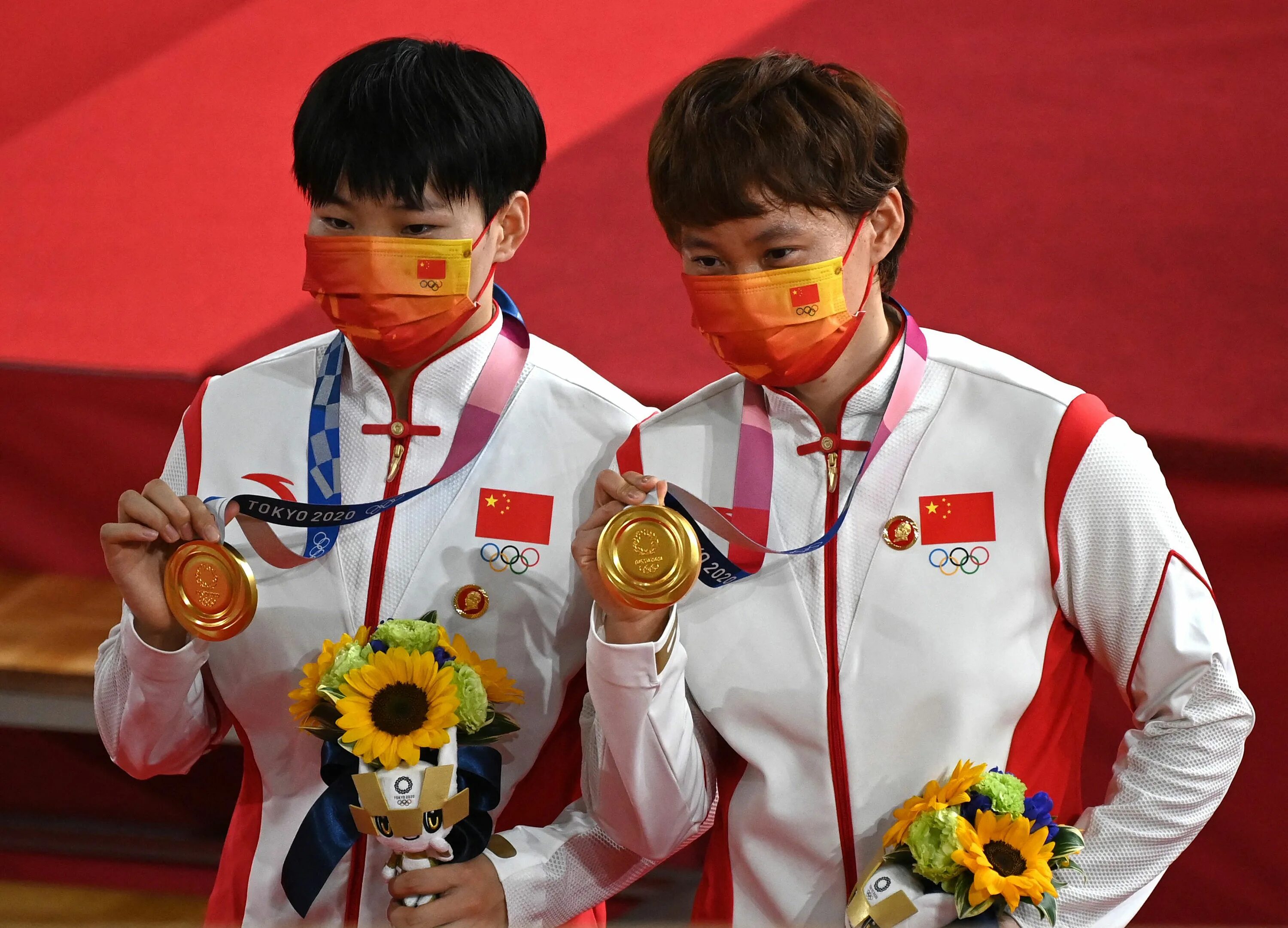 Китайские спортивные игры. Китайские спортсмены на Олимпиаде. Китайцы на Олимпиаде. Китайцы на Олимпиаде 2022.