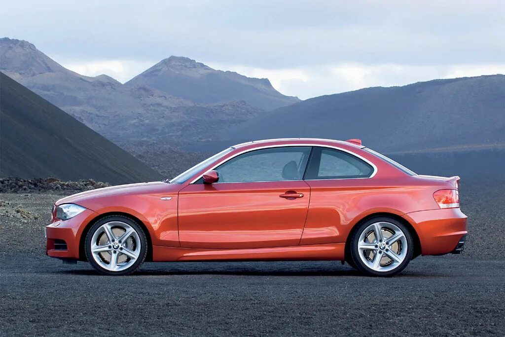 1 купе. бмв м1 е82. бмв 1 седан купе. 1 купе. Bmw 1m coupe e82.