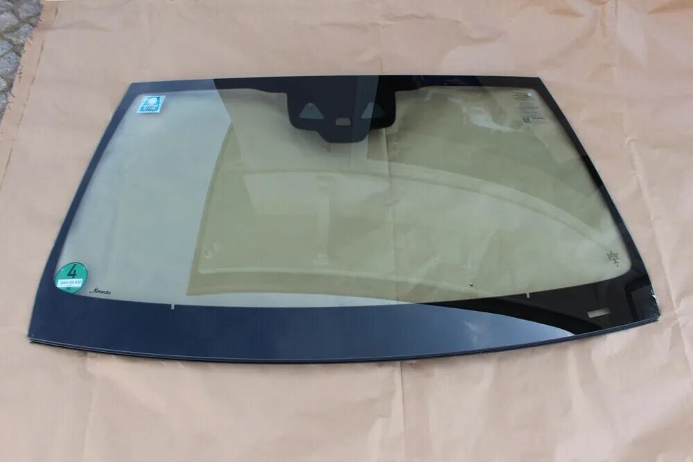 W463 лобовое стекло с подогревом. Заднее стекло w204. Лобовое мерседес w447. Оригинальное стекло мерседес. Лобовое стекло mercedes 207 1976 (5419agngn) бор.