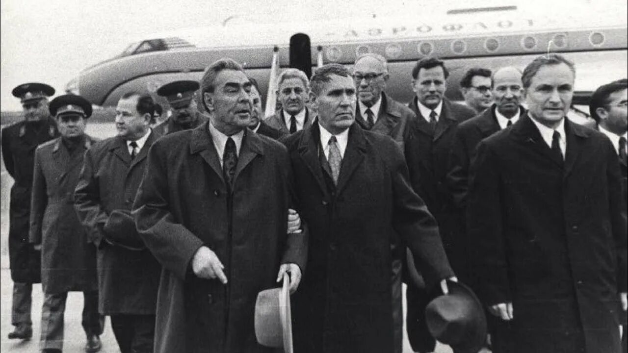 Брежнев в новосибирске. Брежнев новосибирск. Брежнев 10 ноября 1982. Брежнев новосибирск. Брежнев новосибирск.