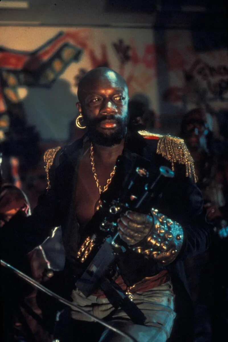 Змей плискин побег из нью-йорка. He from new york. He from new york. Город нью-йорк 2023. Нью-йорк манхэттен ночью центр.