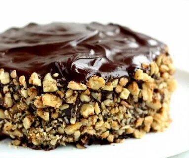 Торт с орехами и сгущенкой