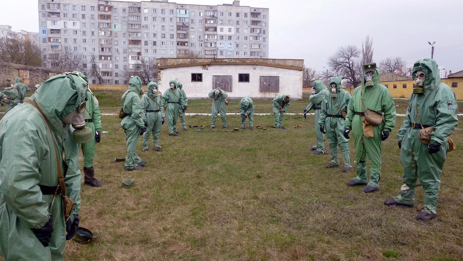 отделение рхб разведки. солдат рхбз. радиационная химическая разведка рхбз. занятия по рхбз. рхбз фото картинки.