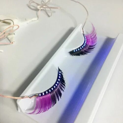 Купить Светящиеся LED-ресницы оригинальный подарок