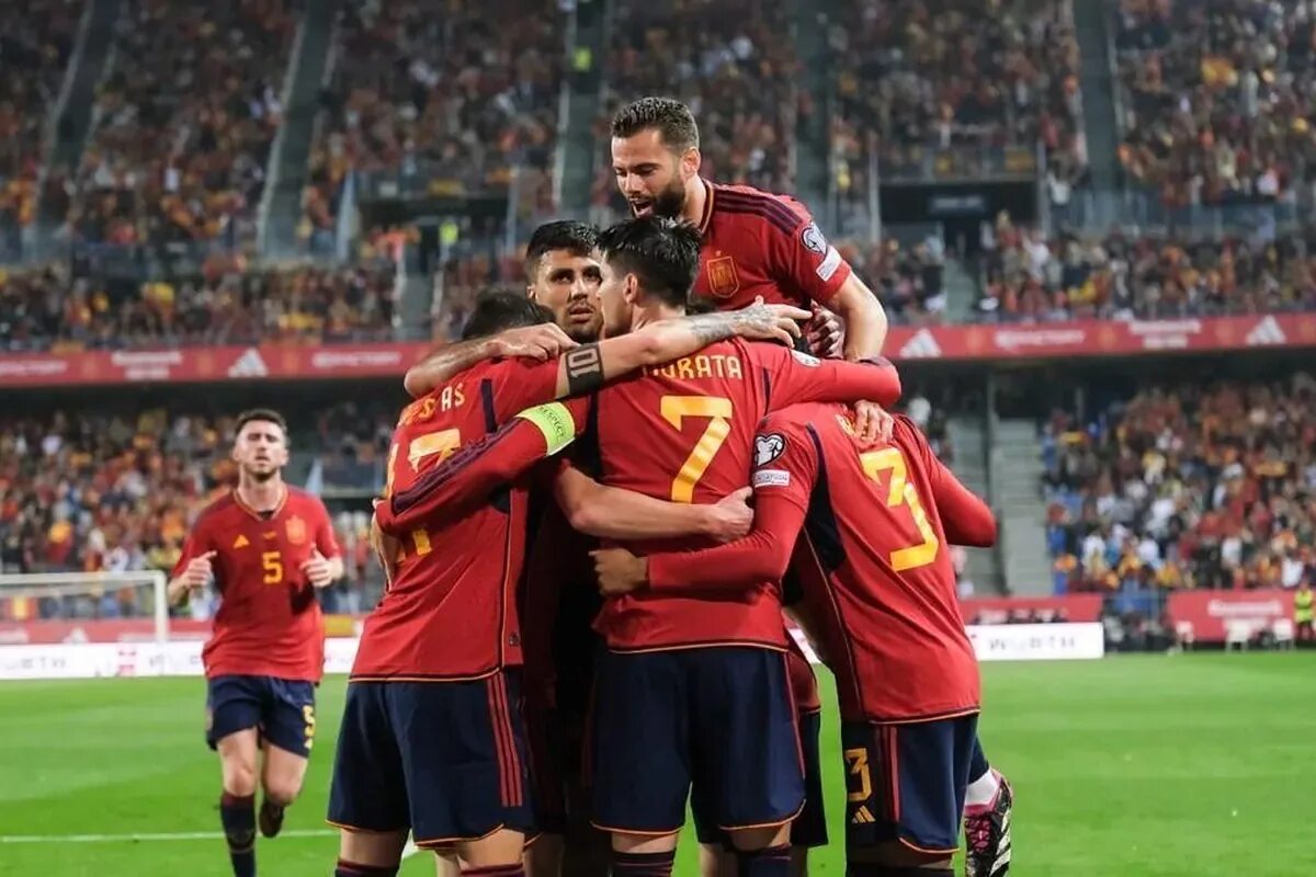 Шотландия испания. Испания сборная 2024. Сборная Испании евро 2024. Сборная Испании по футболу 2024. Испания фото.