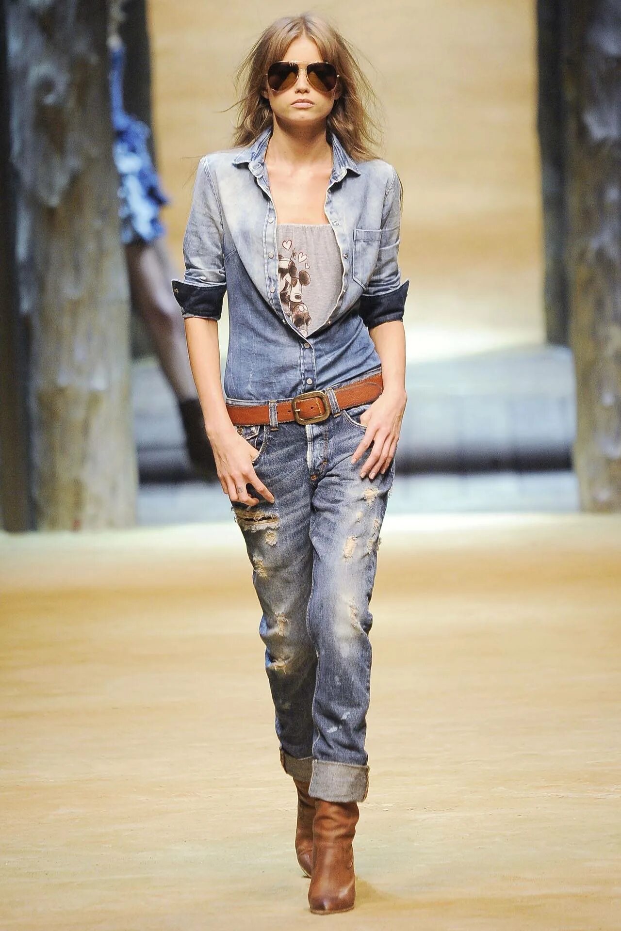 Платье джинсовое. Джинсовая куртка sela oversize. Джинцоваярубашкаженская. Стиль джинсы. Деним фото.