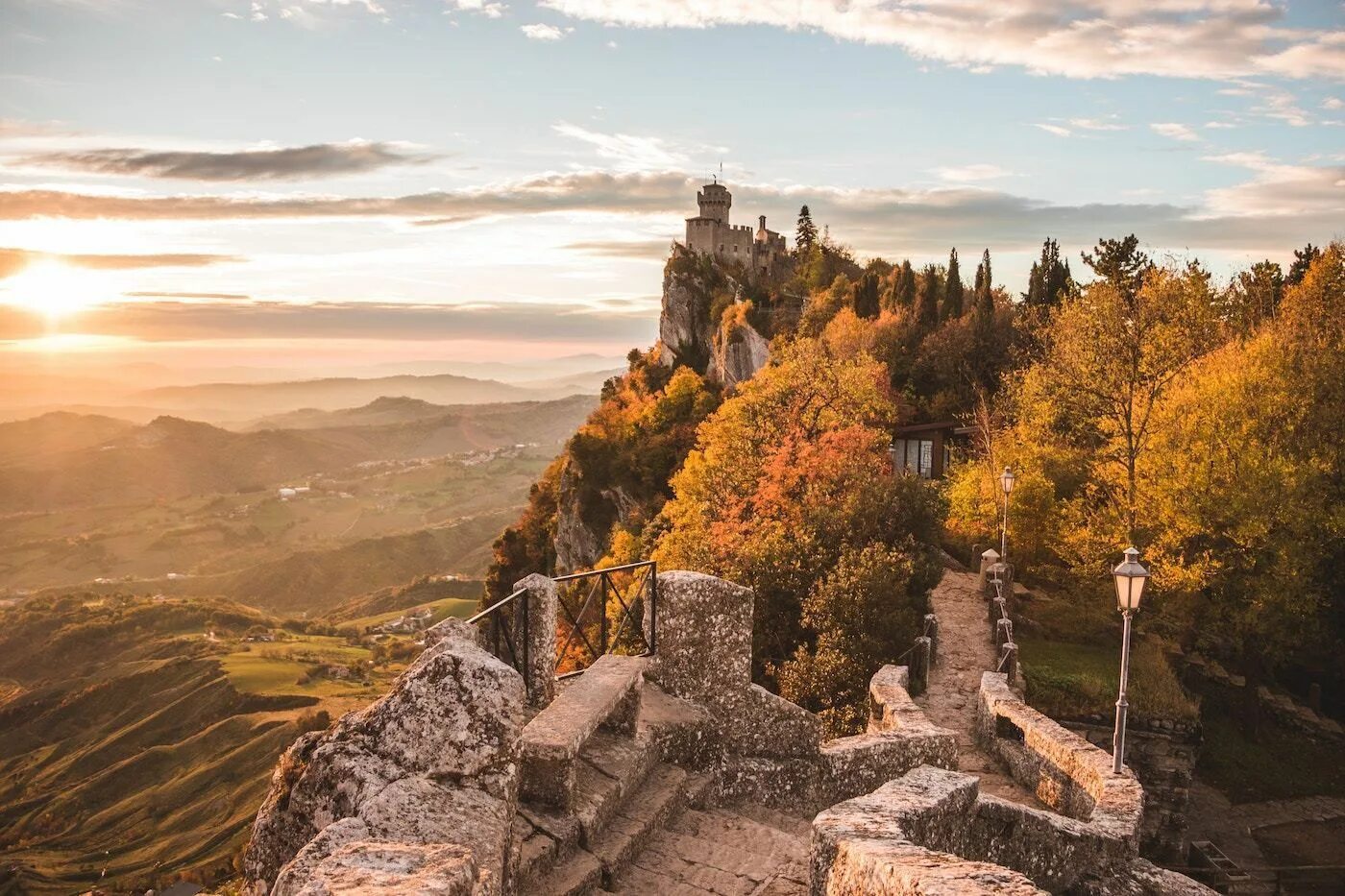 Сан-Марино (город). Сан Марино климат. Сан Марино природа. Сан Марино Италия. Сан марино отзывы