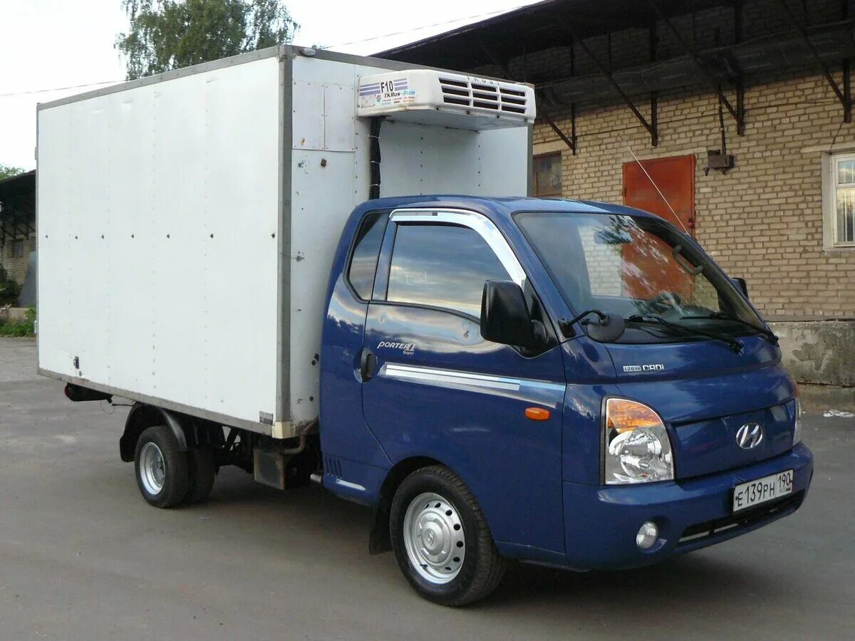 хендай портер 2006 года. Hyundai porter белый. Hyundai porter 2. Hyundai porter 2009. портер 1 и 2.