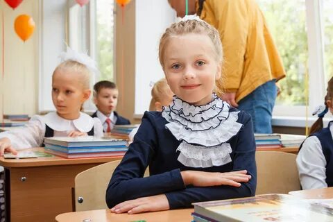За каждой партой 2 ученика