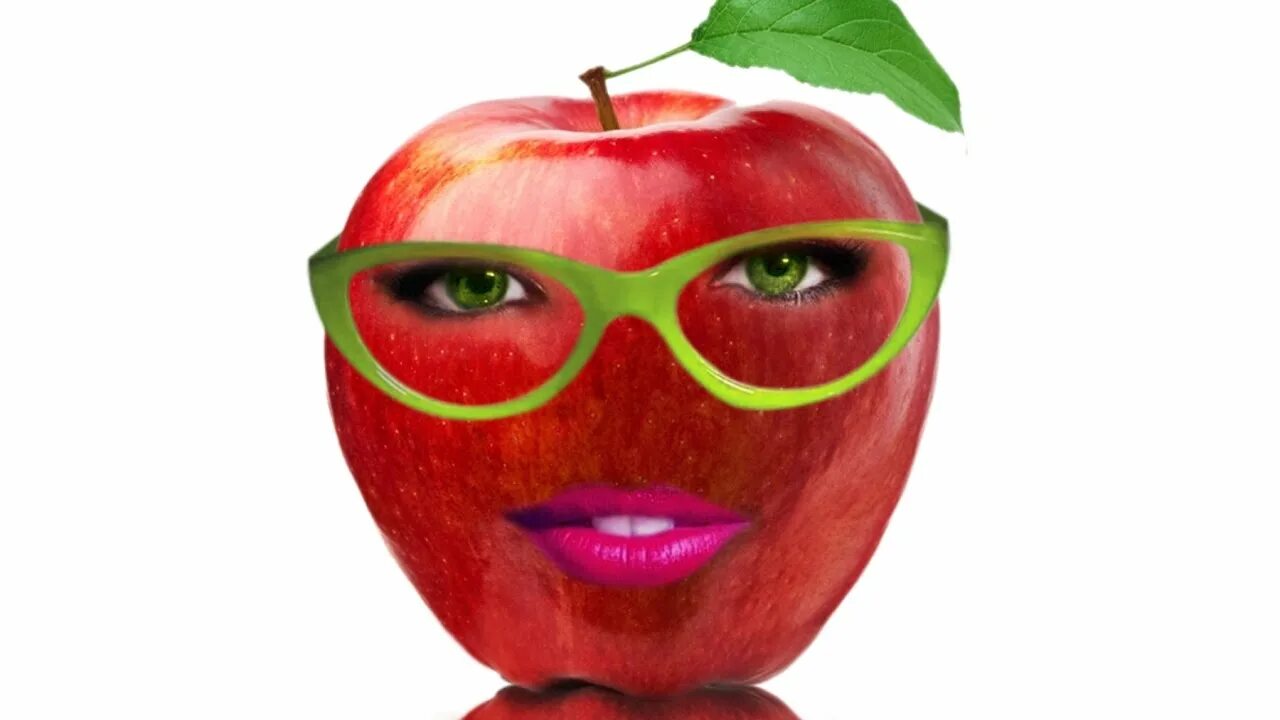 Маска для лица из фруктов. Фрукты с глазами. Apple face meme. Яблоко с лицом. Лицо для фейс айди.