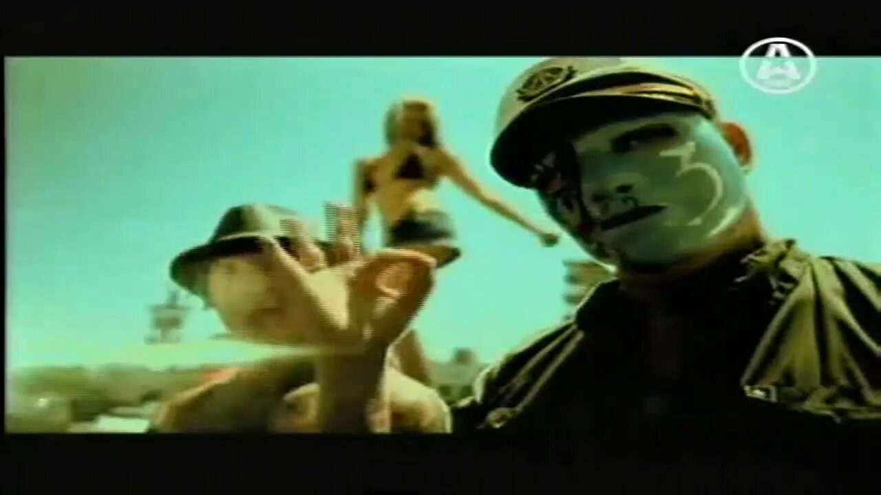 Everywhere i go. Hollywood Undead everywhere i. Everywhere i go табы. Мем everywhere i go Hollywood Undead. Everywhere i can