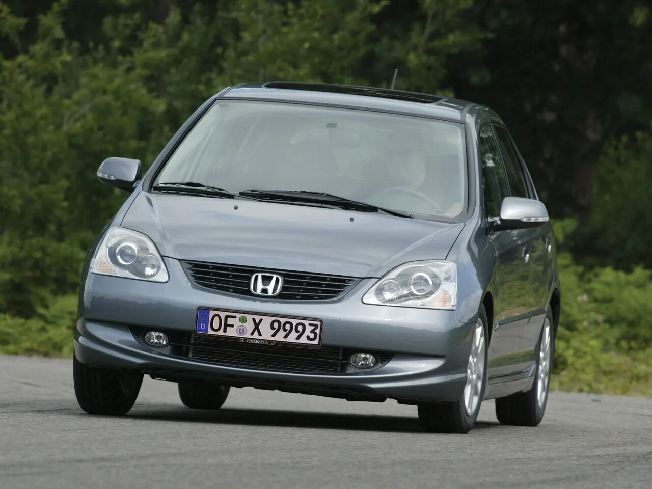 Honda Civic 7. Цивик 7 хэтчбек. Honda Civic 7 поколение хэтчбек. Honda Civic 2004 1.7.