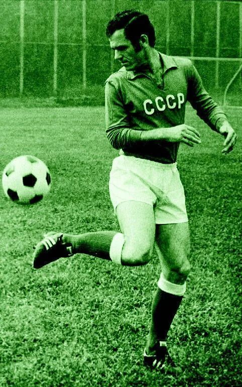 Йожеф йожефович сабо. Йожеф йожефович сабо футболист. йожеф сабо в динамо москва. йожеф сабо в молодости. сабо футболист динамо.
